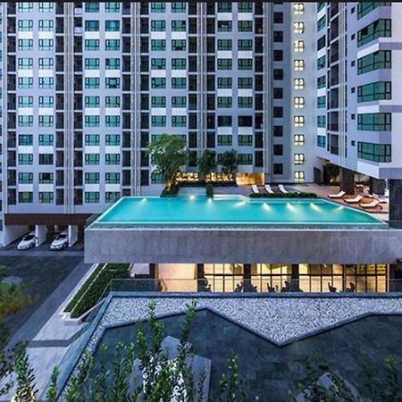 The Base Central Pattaya By Mickey Exteriér fotografie