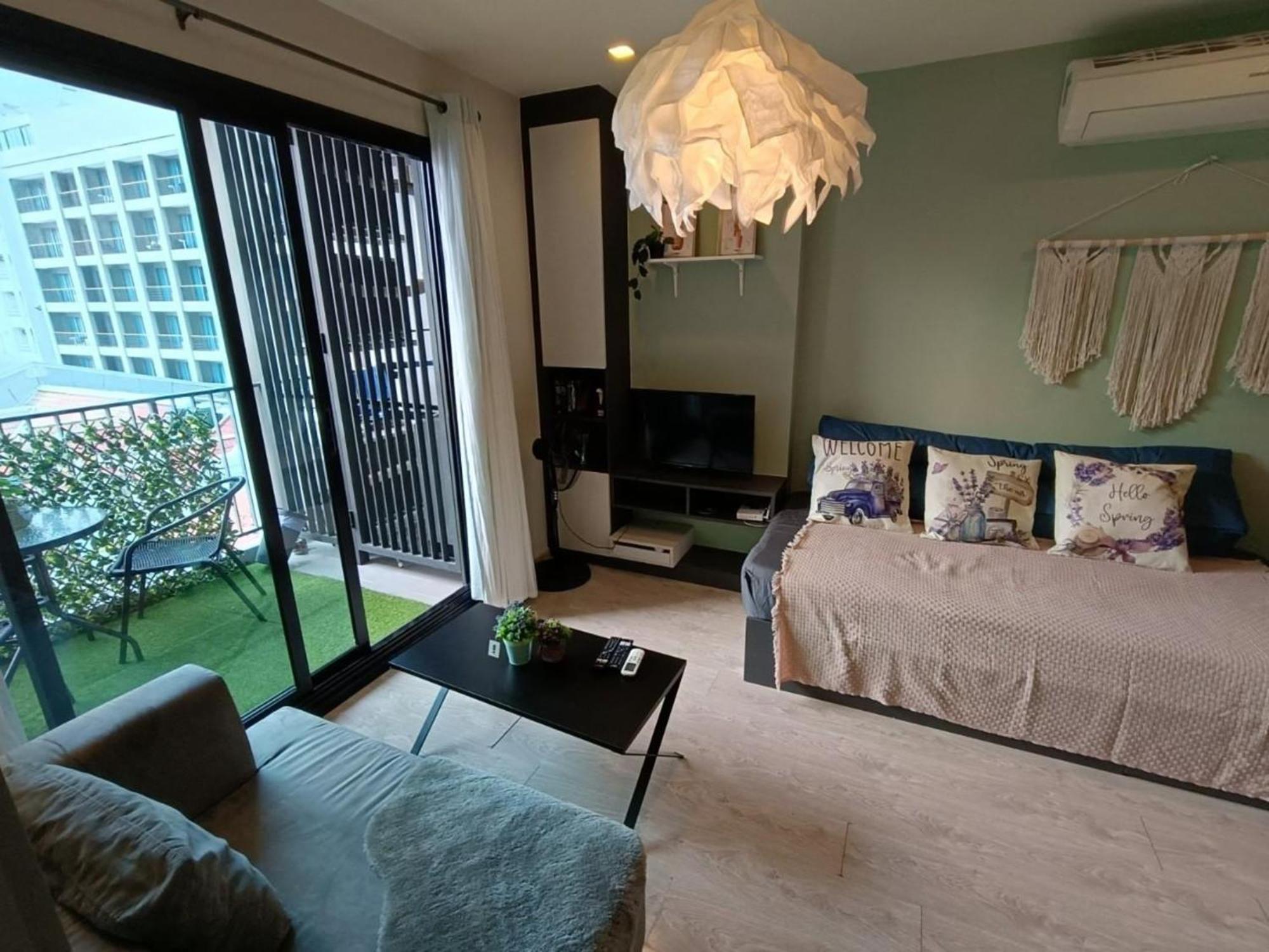 The Base Central Pattaya By Mickey Exteriér fotografie