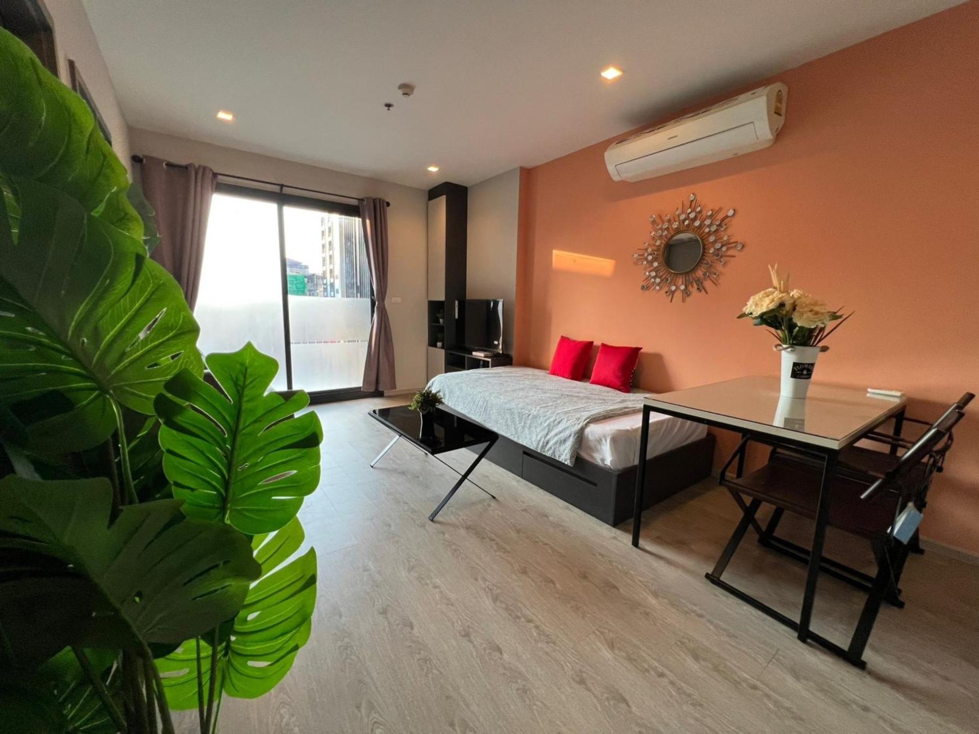 The Base Central Pattaya By Mickey Exteriér fotografie
