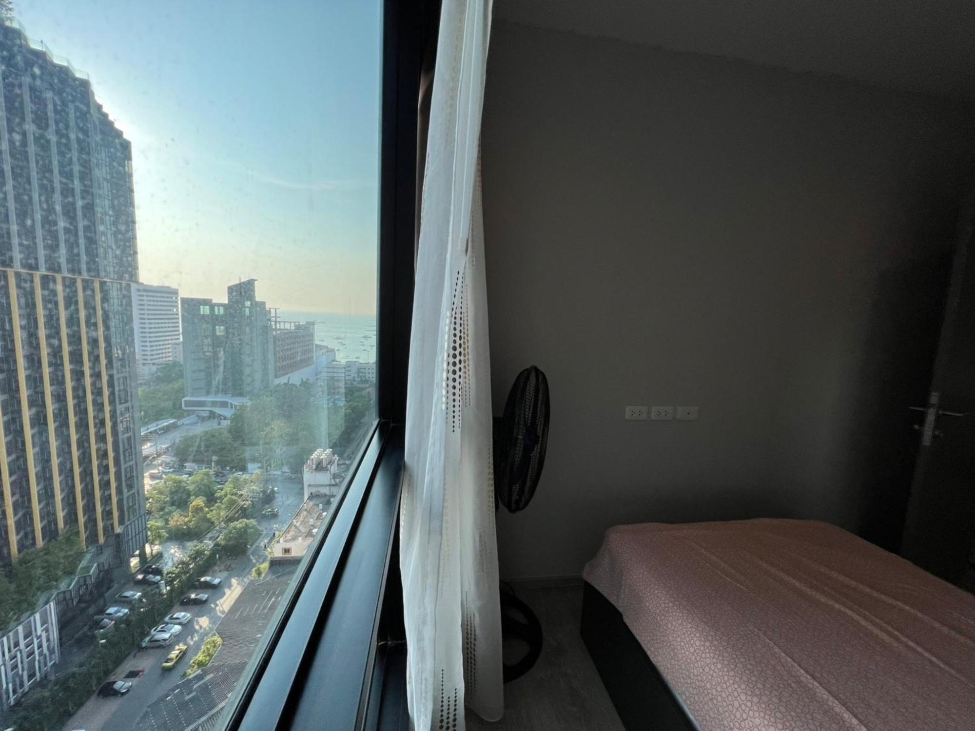 The Base Central Pattaya By Mickey Exteriér fotografie