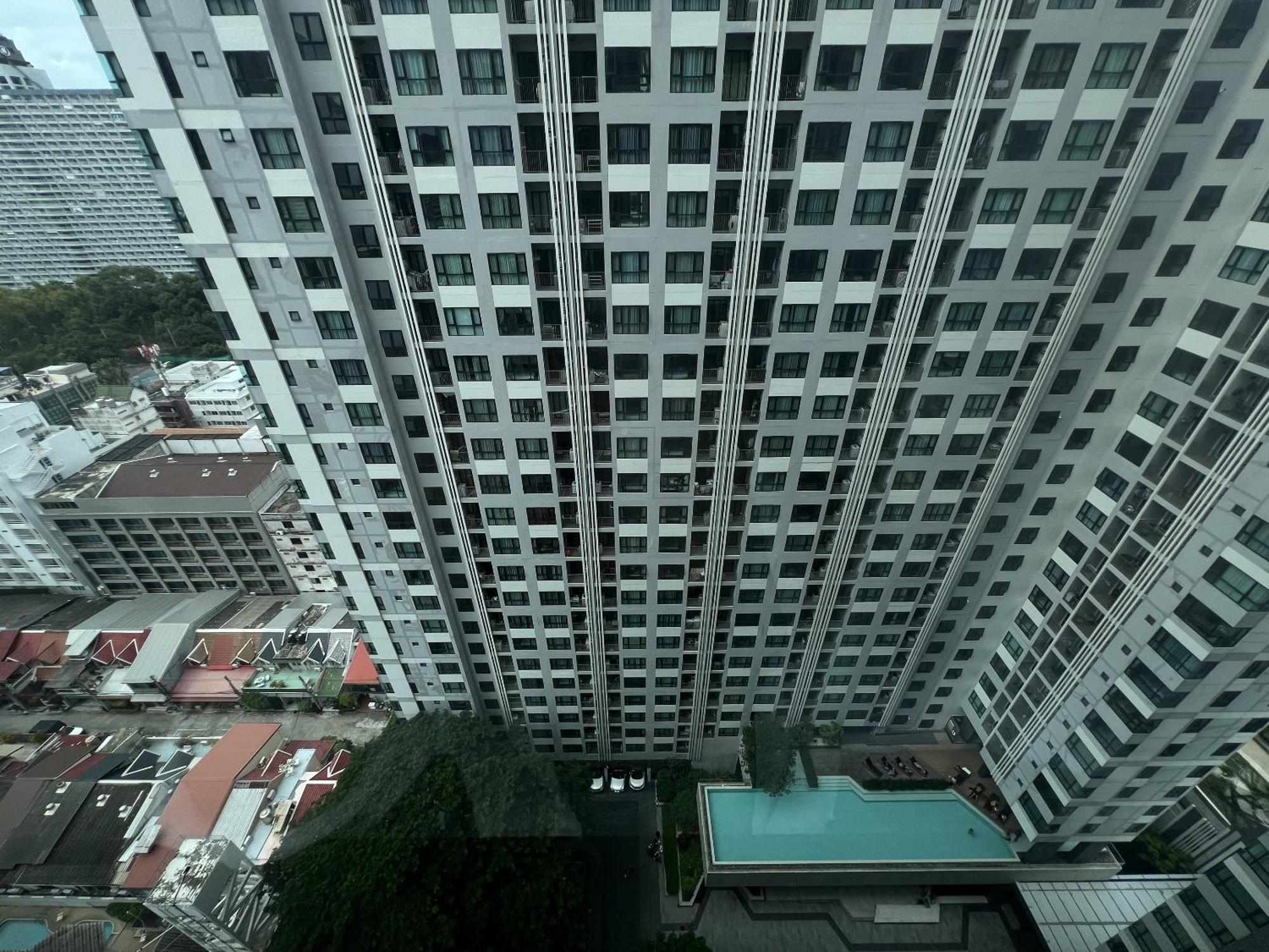 The Base Central Pattaya By Mickey Exteriér fotografie
