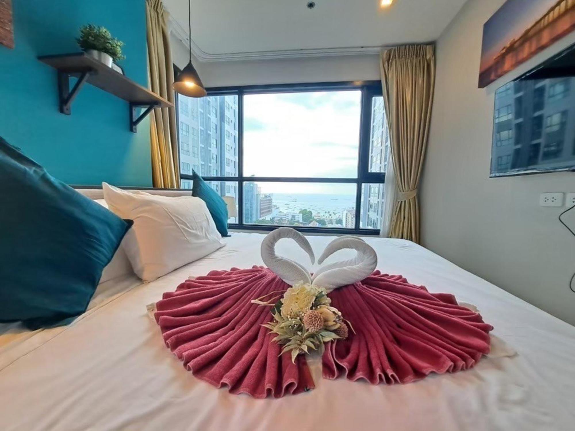 The Base Central Pattaya By Mickey Exteriér fotografie