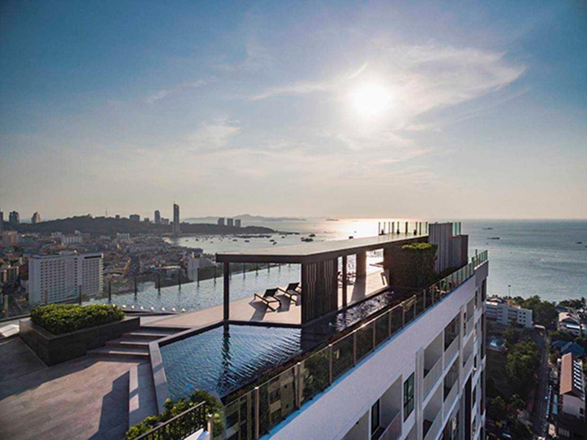The Base Central Pattaya By Mickey Exteriér fotografie